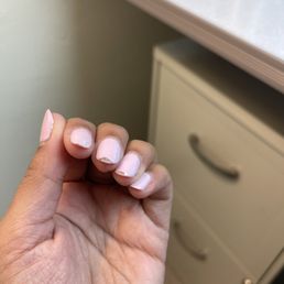 Gel nails chipped the next day Gel nails chipped the next day