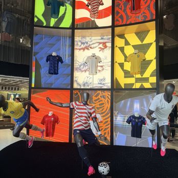 Nike House of Innovation NYC - Shoe Stores Near Me - New York, New York Nike House of Innovation NYC - Shoe Stores Near Me - New York, New York
