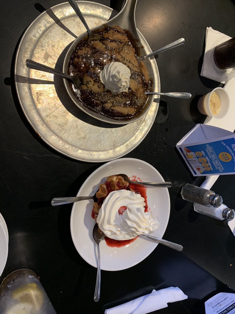 PINTS AND QUARTS 62 Photos & 127 Reviews 950 W Norton, Muskegon