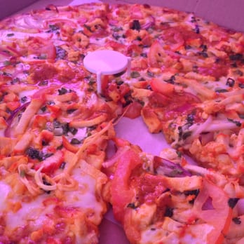 Golden Gate - Large chicken tikka marsala pizza - Pizza Near Me - San Francisco, California
