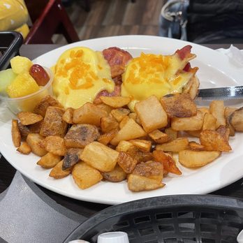 Stacked Pancake & Breakfast House - Eggs and bacon Benedict - Breakfast & Brunch Near Me - Calgary, Alberta Stacked Pancake & Breakfast House - Eggs and bacon Benedict - Breakfast & Brunch Near Me - Calgary, Alberta