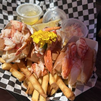 Shannon's Unshelled - Lobster Trio - Seafood Near Me - Boothbay, Maine Shannon's Unshelled - Lobster Trio - Seafood Near Me - Boothbay, Maine