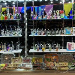 Abington Smoke Shop - Glass bongs, Nectar collectors, trays.