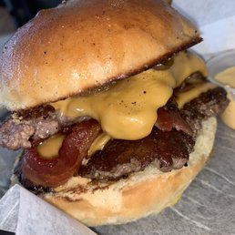 bacon cheese burger bacon cheese burger