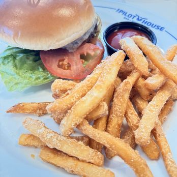 The Pilot House - Burger and fries - Bars Near Me - Miami Springs, Florida