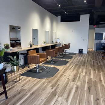 Desert Roots Salon - Hair Salons Near Me - Albuquerque, New Mexico