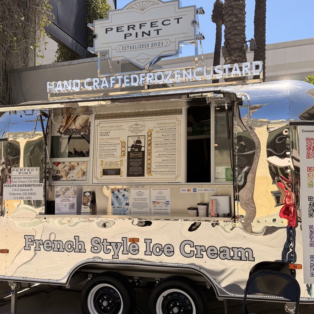 Ice cream cart