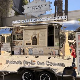 Ice cream cart Ice cream cart