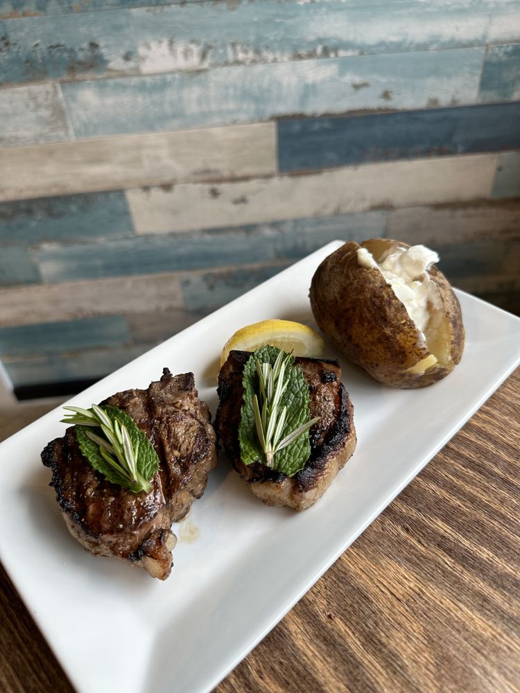 H2O’S WATERSIDE GRILL Updated November 2024 66 Photos & 44 Reviews