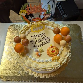 Mr Cake Plus - pineapple cake with mango icing. - Bakeries Near Me - Mountain View, California