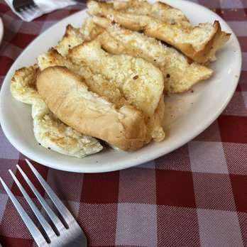 Casale's Halfway Club - Garlic bread - Pizza Near Me - Reno, Nevada