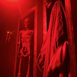 Underhill Haunted House