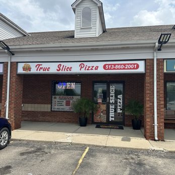True Slice Pizza - Front of building - Pizza Near Me - Beckett Ridge, Ohio True Slice Pizza - Front of building - Pizza Near Me - Beckett Ridge, Ohio