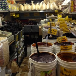 Mini Mercadito in E.L.A.