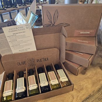 Olive Rustica - Our Garden to Table pairing box is the perfect gift for the salad lover on your list. - Olive Oil Near Me - Chattanooga, Tennessee Olive Rustica - Our Garden to Table pairing box is the perfect gift for the salad lover on your list. - Olive Oil Near Me - Chattanooga, Tennessee