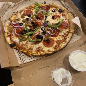Rapid Fired Pizza - Deluxe - Pizza Near Me - Greenville, South Carolina