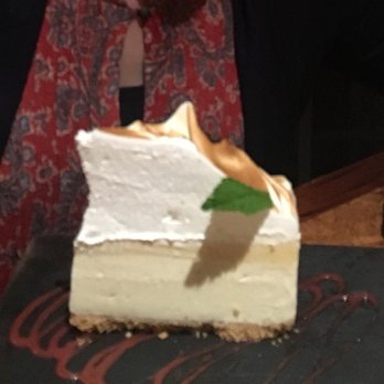 Central - Lemon meringue ice cream pie - Bars Near Me - Montgomery, Alabama Central - Lemon meringue ice cream pie - Bars Near Me - Montgomery, Alabama