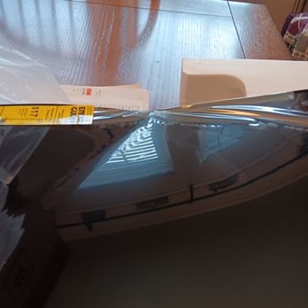 FedEx Ship Center - Tv side bent like boomerang. - Shipping Centers Near Me - North Clarendon, Vermont