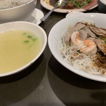 Phnom Penh - Seafood soup but broth separated - Cambodian Near Me - Vancouver, British Columbia