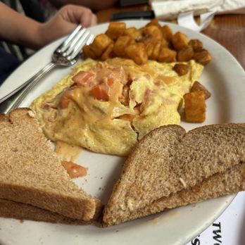 Two Friends Patio - I think this is the seafood omelette with no cheese - Seafood Near Me - Key West, Florida Two Friends Patio - I think this is the seafood omelette with no cheese - Seafood Near Me - Key West, Florida