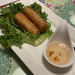 Spring rolls that were served frozen Spring rolls that were served frozen