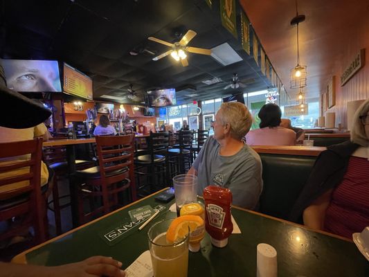 Finnegan's Grille & Pub by null