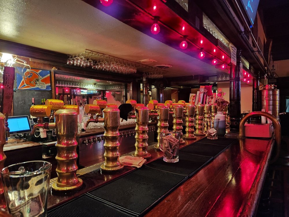 Draught House Pub & Brewery
