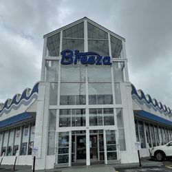 Breeza - Breeza Store Exterior Photo
