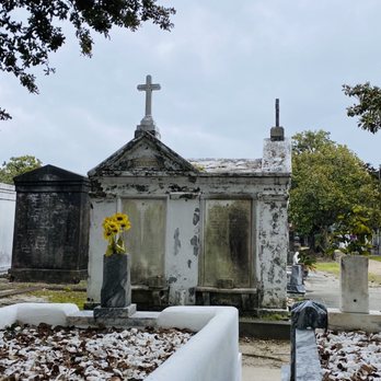 Lafayette Cemetery No.1 - Funeral Services & Cemeteries Near Me - New Orleans, Louisiana Lafayette Cemetery No.1 - Funeral Services & Cemeteries Near Me - New Orleans, Louisiana