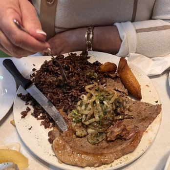 Havanazucar Cuban Restaurant - Bistec de Palomilla - Cuban Near Me - Hesperia, California