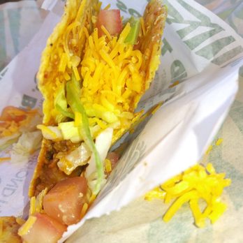 Del Taco - Mexican Near Me - Elk Grove, California
