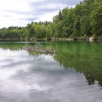 Pink Lake - Photo taken at bottom of walking loop. - Parks Near Me - Gatineau, Quebec Pink Lake - Photo taken at bottom of walking loop. - Parks Near Me - Gatineau, Quebec