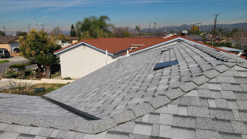 Slide of Gio Roofing