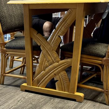 Guieb Cafe - I thought the table legs were pretty. I don't see this in many places. - Breakfast & Brunch Near Me - Wahiawa, Hawaii