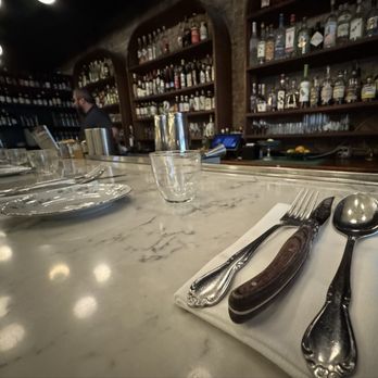 Lord's - Bar - British Near Me - New York, New York