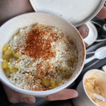 Frio Mexican Treats - Traditional elotes with spice - Ice Cream & Frozen Yogurt Near Me - Appleton, Wisconsin