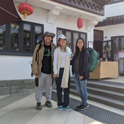 Li Nong Tea - Pictures with Grandma Ming after a tea education lesson!