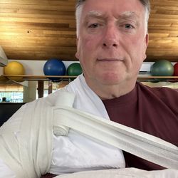 Damon Anderson & Assoc Physical Therapy - Luv the ice therapy!