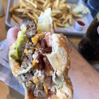 A&W - The Uncle (5oz bacon cheeseburger). Really great for a fast food burger. - Burgers Near Me - Grimsby, Ontario