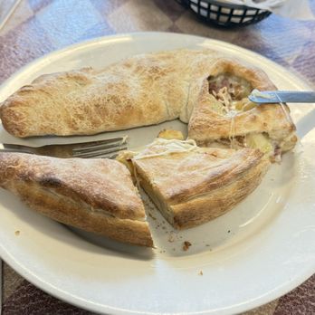 Sangaree Pizza - Stromboli (small) - Italian Near Me - Summerville, South Carolina