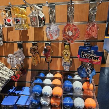 NYC CityStore - Souvenir Shops Near Me - New York, New York NYC CityStore - Souvenir Shops Near Me - New York, New York