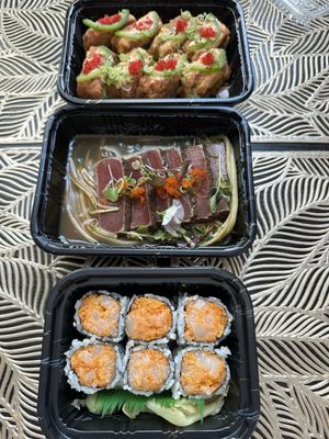 QU JAPAN BISTRO & BAR by null