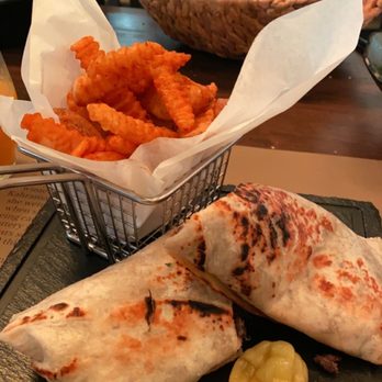 Kahramana Restaurant - Beef Shawarma - Middle Eastern Near Me - Upland, California