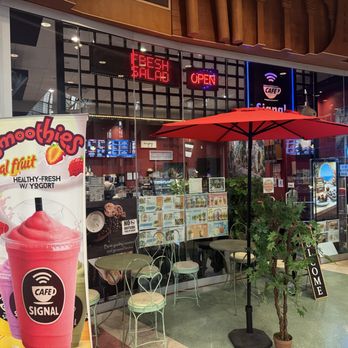 Cafe Signal - Front of cafe~ - Coffee & Tea Near Me - Vancouver, British Columbia