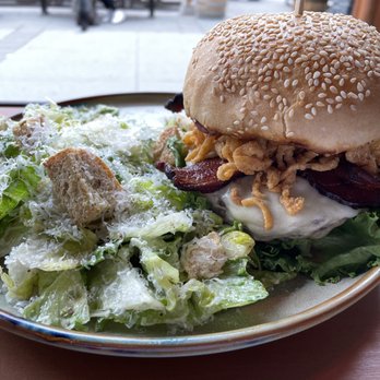 Park Distillery - Bison Burger - Canadian (New) Near Me - Banff, Alberta Park Distillery - Bison Burger - Canadian (New) Near Me - Banff, Alberta