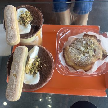 Cafe Upper - Pistachio Espinnar and almond pastry yummy - Cafes Near Me - Los Angeles, California