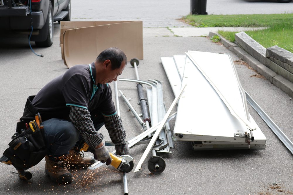 FIX IT RIGHT GARAGE DOORS Updated September 2024 375 Munster Avenue