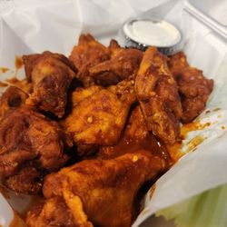 Sidelines Sports Bar & Restaurant - Hail Mary wings