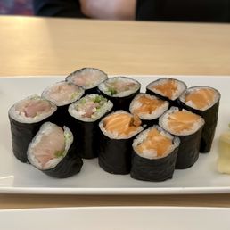 Yellowtail & Scallion Roll, Salmon Roll