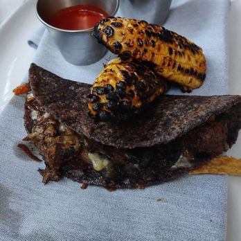 Domingo - Short Rib Quesadilla - Cocktail Bars Near Me - San Antonio, Texas